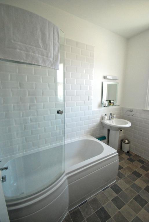 Southern Breeze Lodge - Adults Only Bournemouth Rum bild