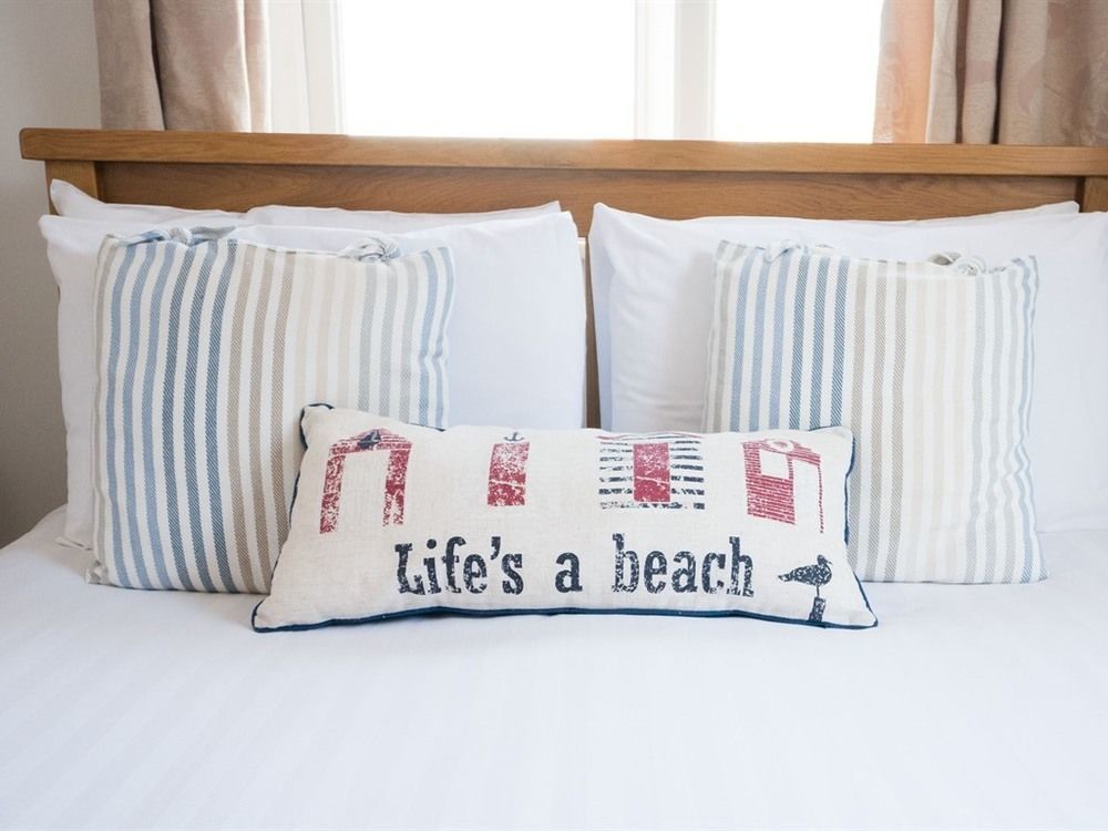 Southern Breeze Lodge - Adults Only Bournemouth Exteriör bild