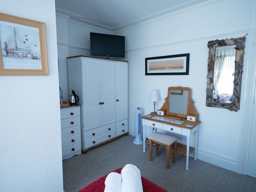 Southern Breeze Lodge - Adults Only Bournemouth Exteriör bild
