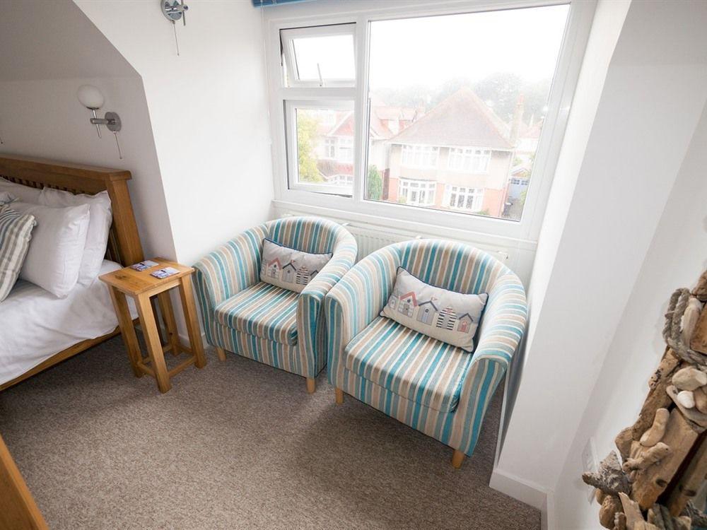 Southern Breeze Lodge - Adults Only Bournemouth Exteriör bild