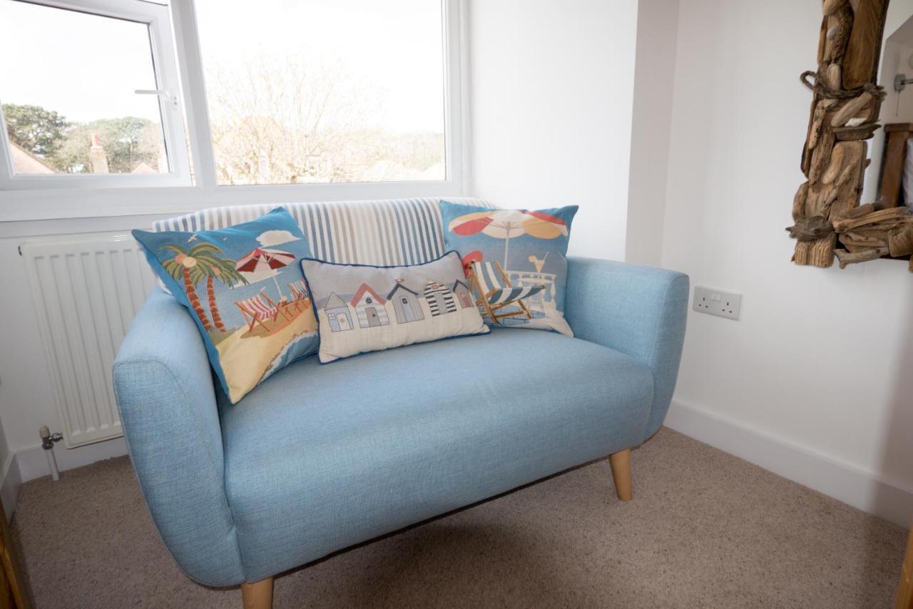 Southern Breeze Lodge - Adults Only Bournemouth Exteriör bild